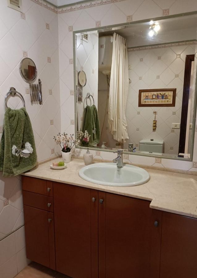 Apartamento En La Mejor Zona De Santa Cruz Apartment Bagian luar foto